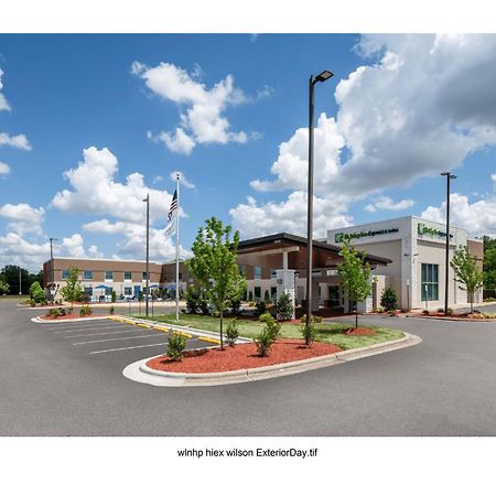 Holiday Inn Express Wilson I-95 By Ihg מראה חיצוני תמונה