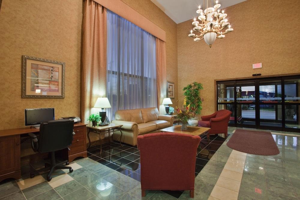 Holiday Inn Express Wilson I-95 By Ihg מראה חיצוני תמונה