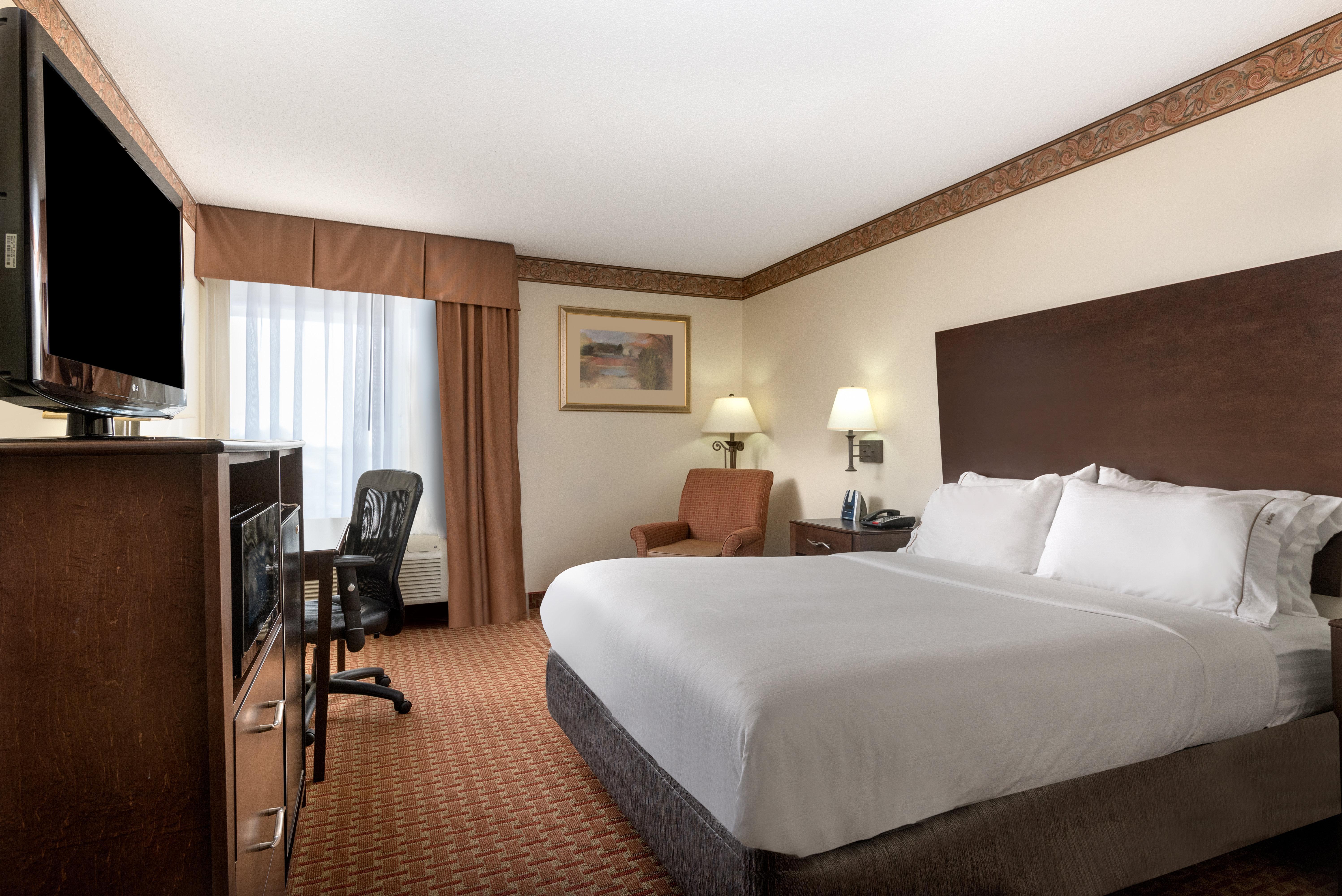 Holiday Inn Express Wilson I-95 By Ihg מראה חיצוני תמונה