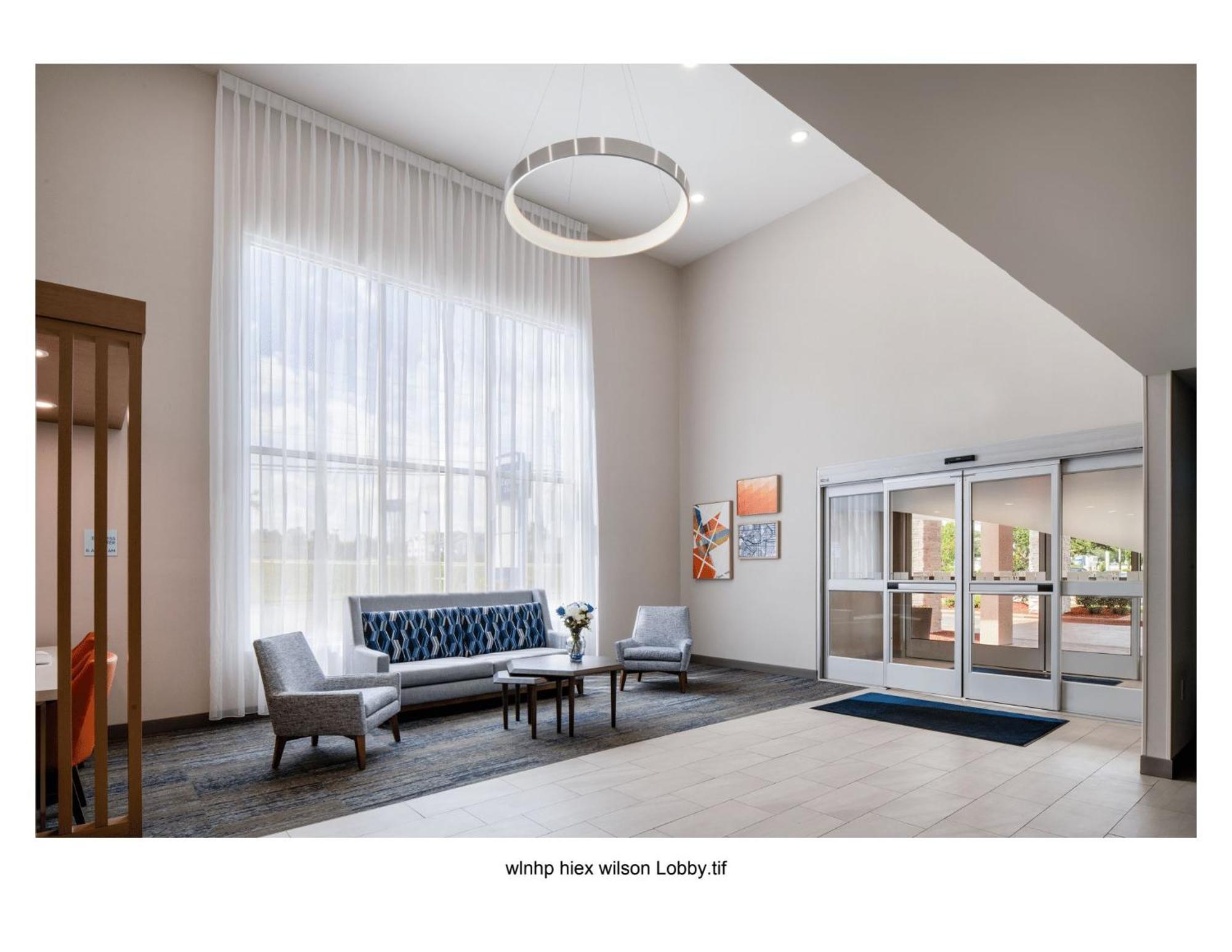 Holiday Inn Express Wilson I-95 By Ihg מראה חיצוני תמונה